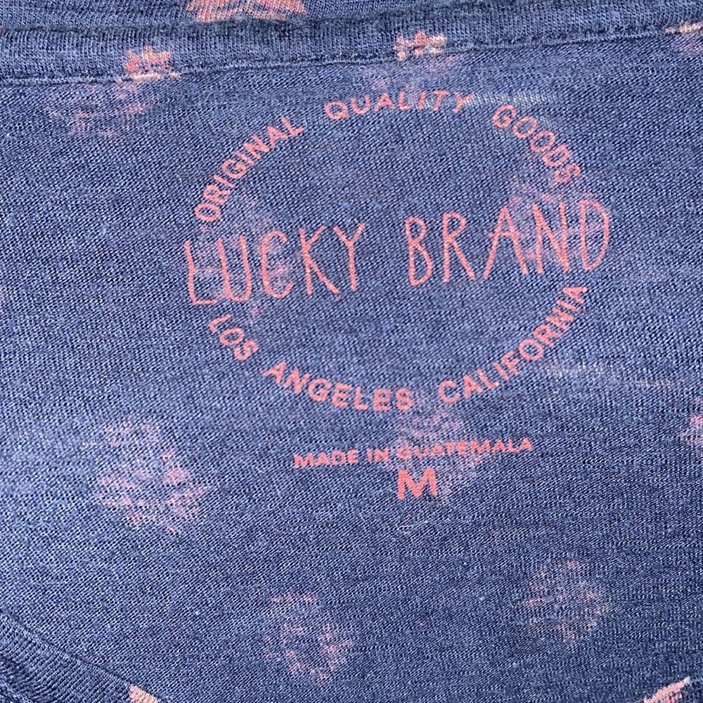 Tee/Blouse - Picture 3 of 3